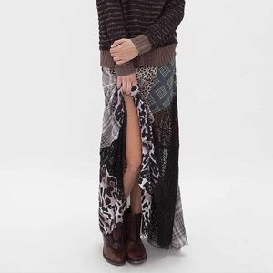 Gimmicks by BKE Maxi Skirt